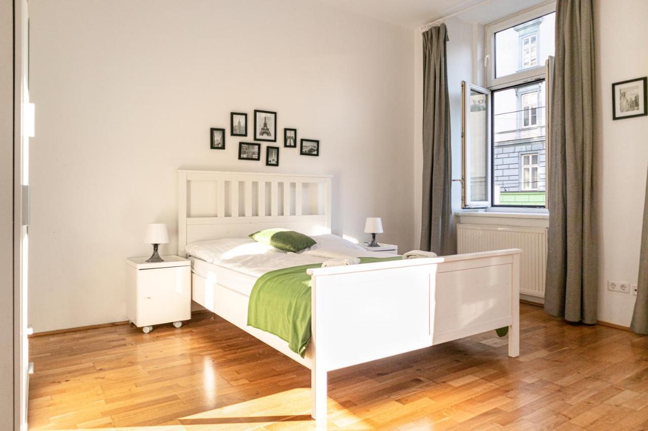 Comfortable 3br Shared Apart. - Suitable For Long * Wien